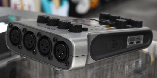 Zoom - PODTRAK P4 2